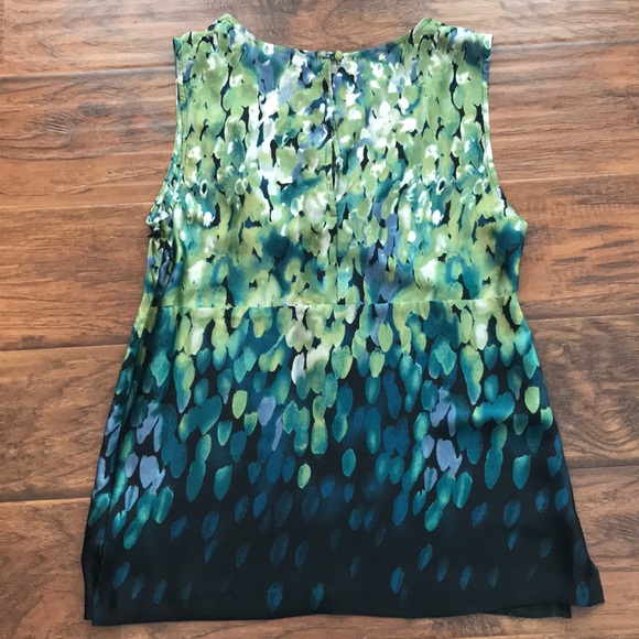 Ladies sleeveless blouse - Picture 2 of 3